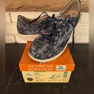 Finn Comfort Women's Ikebukuro Sneaker - size 11.5